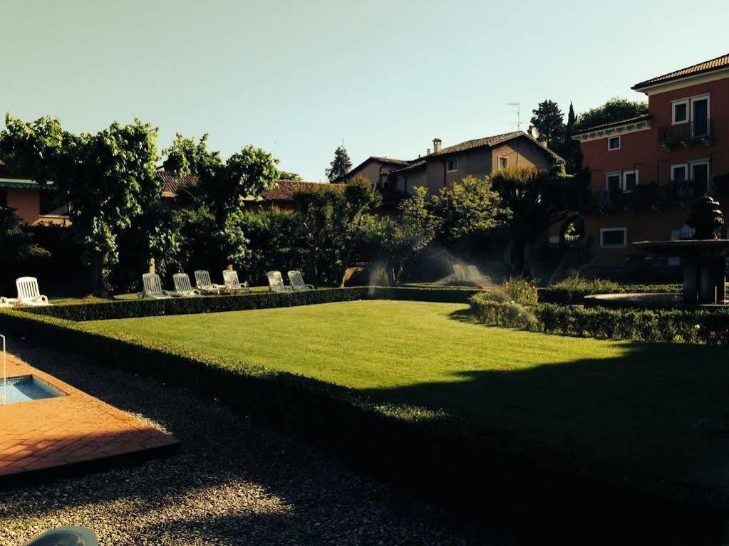 Hotel Vela D'Oro Dependence Bardolino Exteriör bild